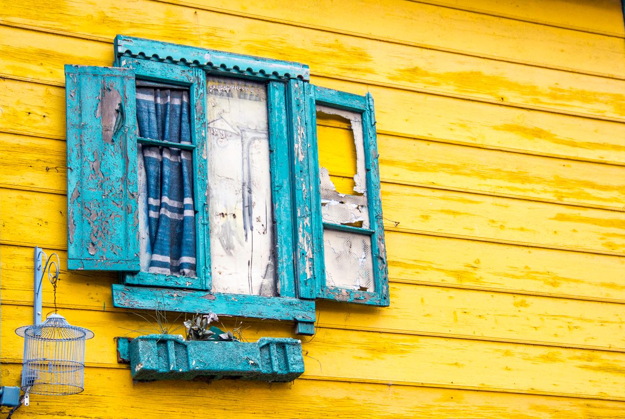 worn out home exterior
